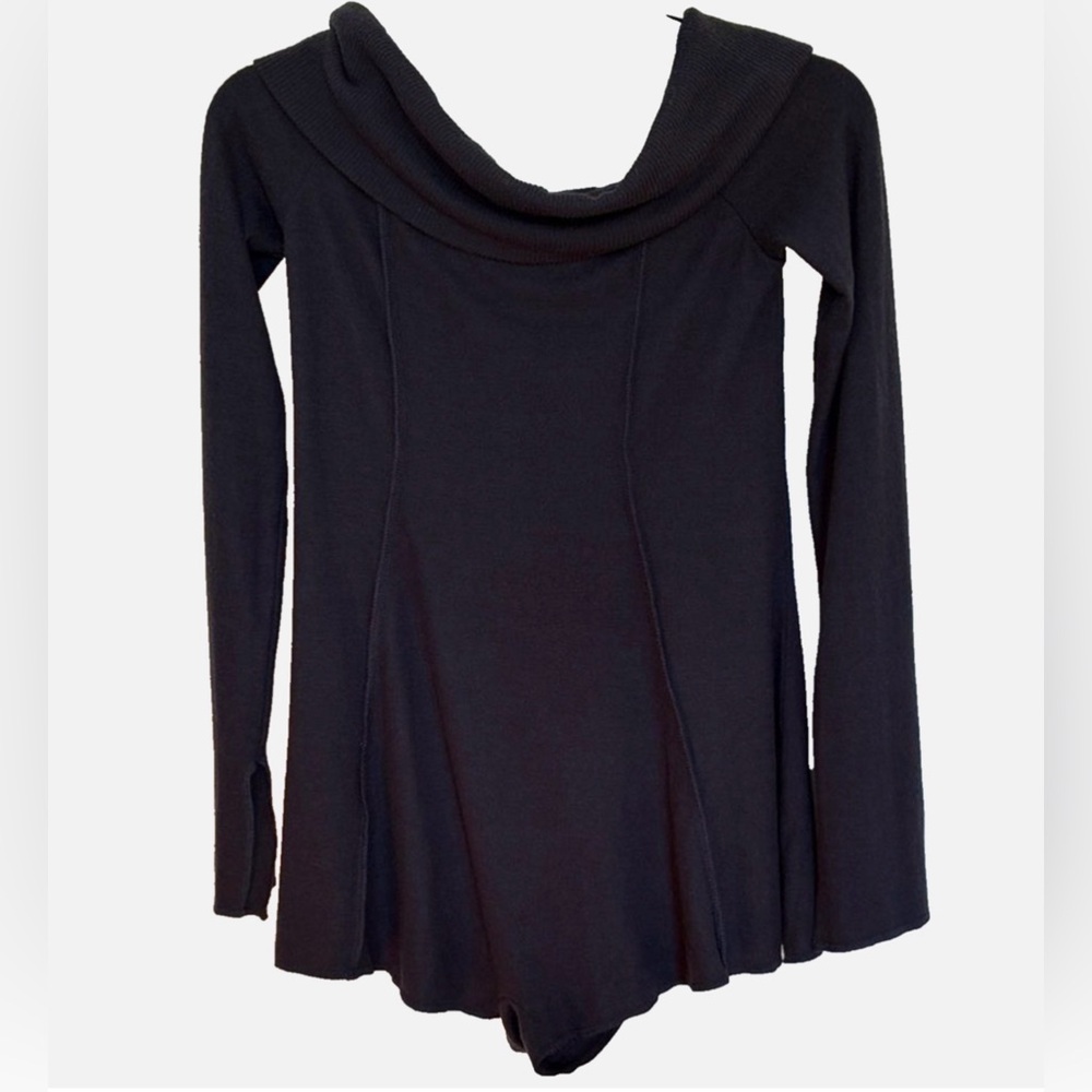Urban Outfitters Black Cowl Neck Long Sleeve Bodysuit XS NWT Stretch Minimalist